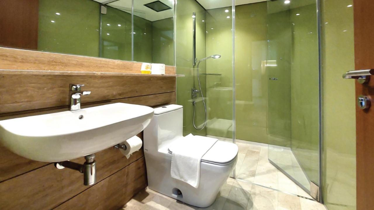 Private Room At Sky Suites Klcc By Irent365 Kuala Lumpur Dış mekan fotoğraf